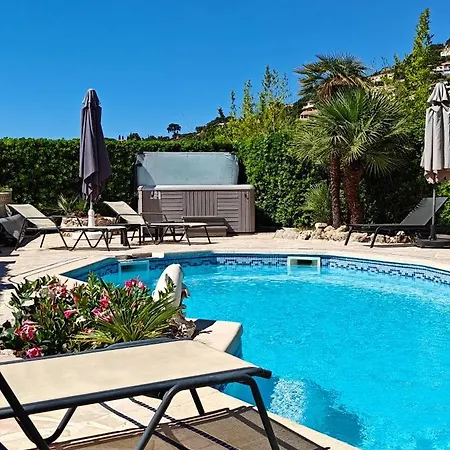 Villa Plein Sud-Piscine-Spa-Climatisation-Parking Prive-Calme Et Detente Cavalaire-sur-Mer Exterior photo