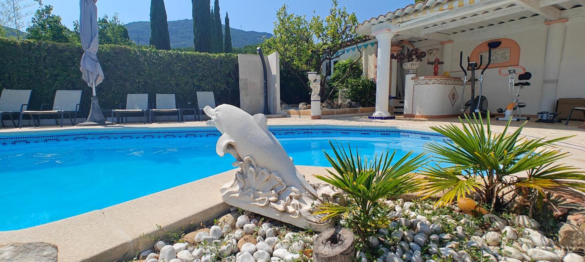 Gasthuis Plein Sud-piscine-spa-climatisation-parking Prive-calme Et Detente